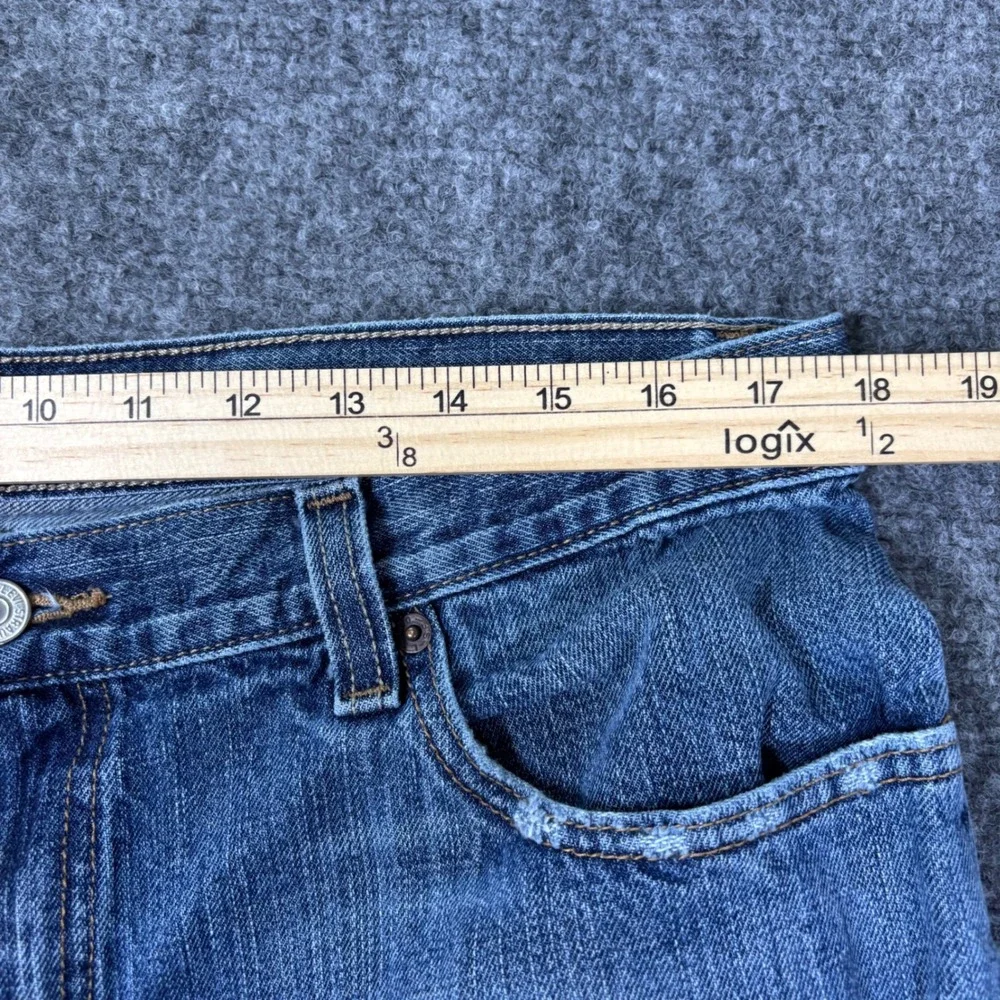 Levis levis 559